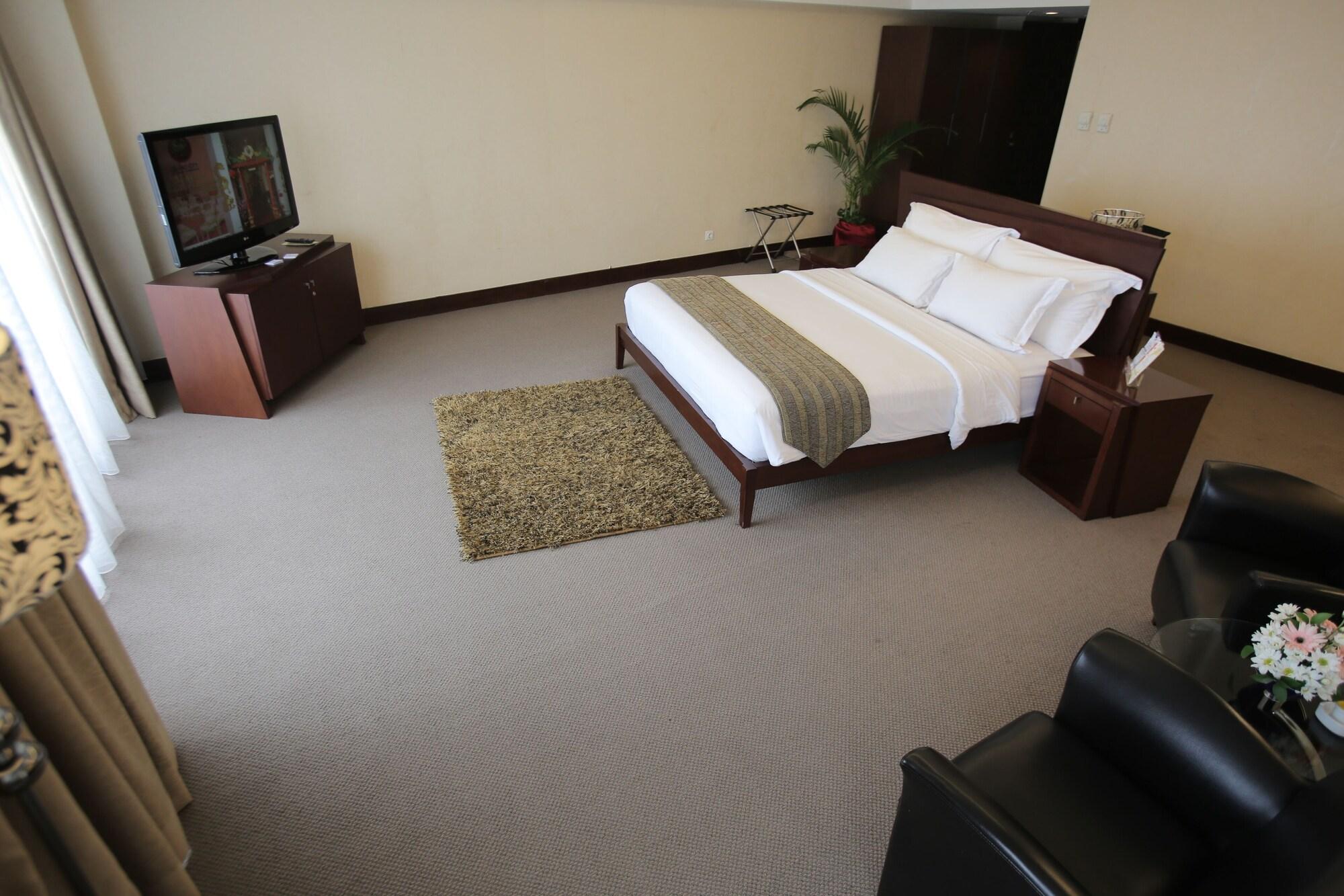 Merlynn Park Hotel Jakarta Extérieur photo