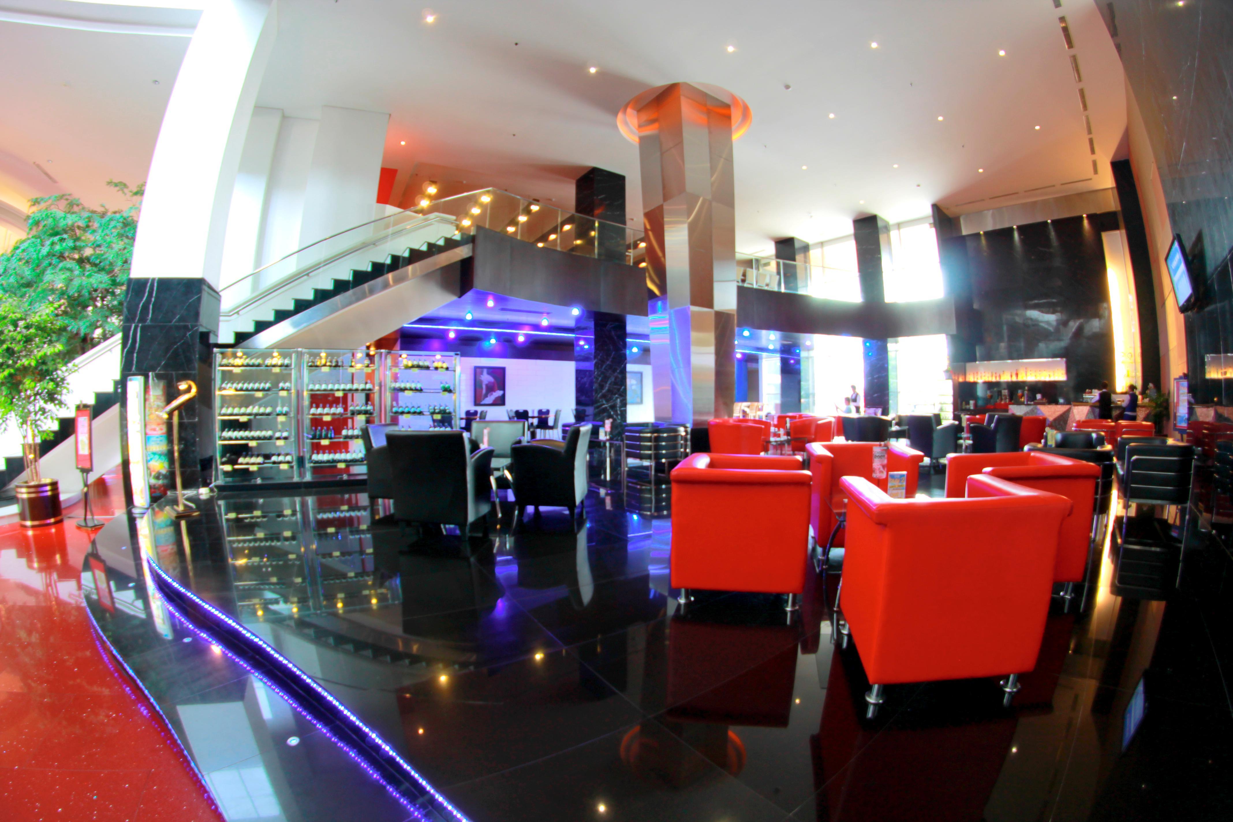 Merlynn Park Hotel Jakarta Extérieur photo
