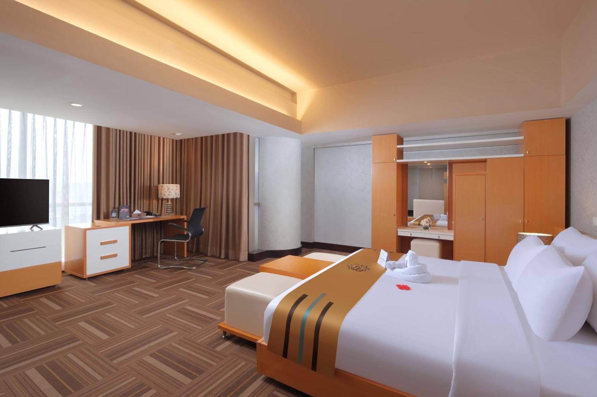 Merlynn Park Hotel Jakarta Extérieur photo